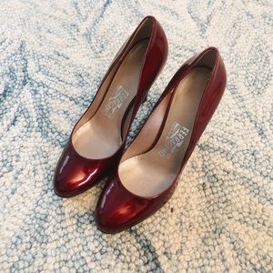 Pretty Salvatore Ferragamo Burgundy Patent Pumps